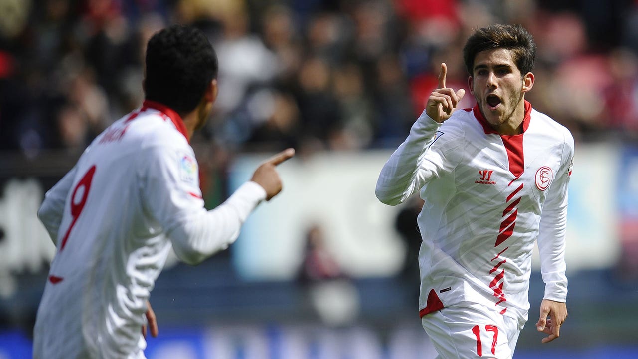 Sevilla build on Europa League triumph with Osasuna victory